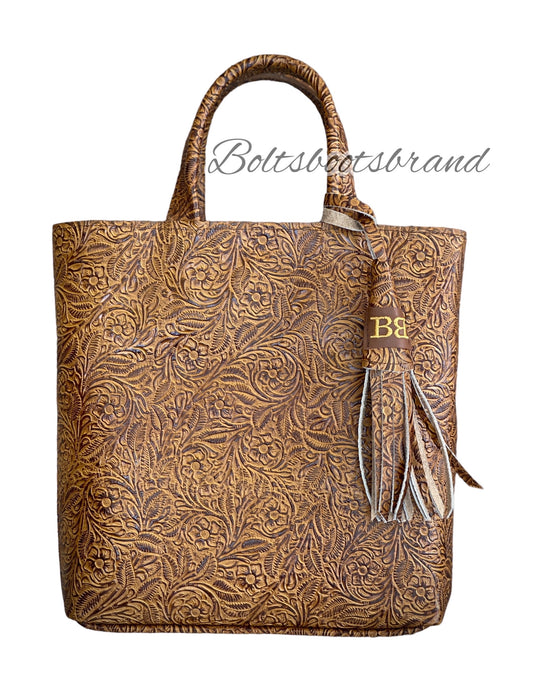 Light brown caramel purse 👜 by Boltsbootsbrand