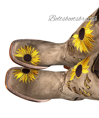 Sunflower 🌻 sunshine ☀️ embroidery design