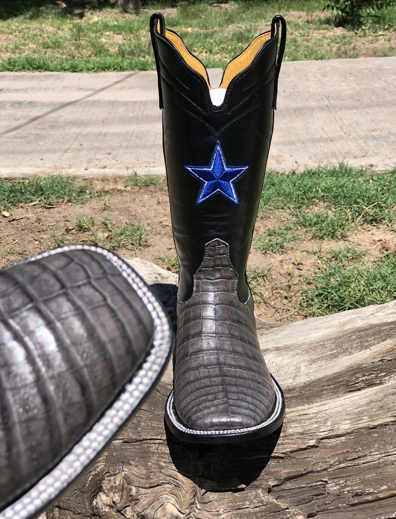 Cowboys edition by ( Boltsboots signature )